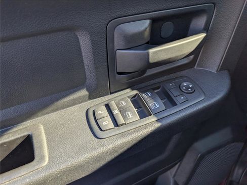 Used 2016 RAM 1500 Tradesman w/ Popular Equipment Group image 18