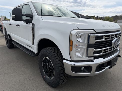 New 2026 Ford F350 XLT w/ Tremor Off-Road Package AWD/4WD image 1
