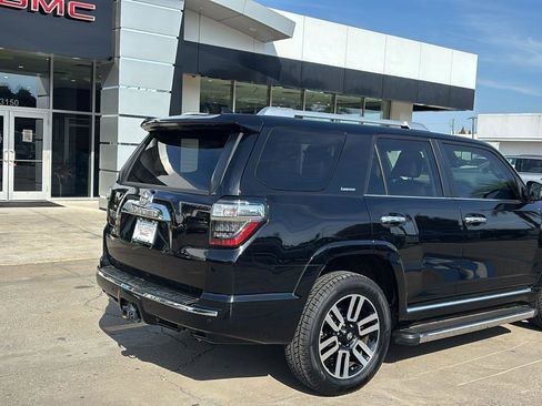 Used 2021 Toyota 4Runner Limited image 7