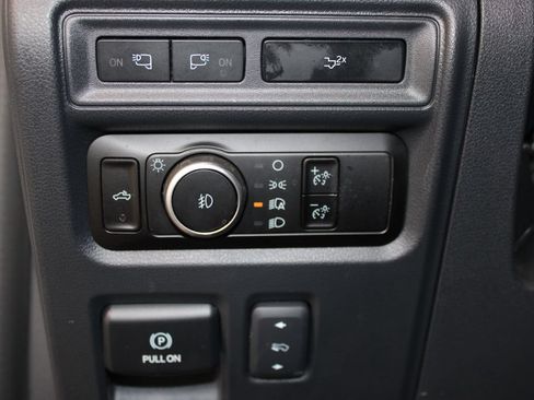 Used 2023 Ford F150 Lariat AWD/4WD image 23