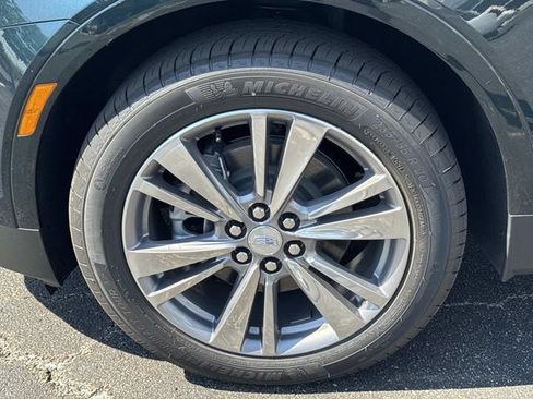 New 2026 Cadillac XT5 Premium Luxury w/ Driver Assist Package AWD/4WD image 9