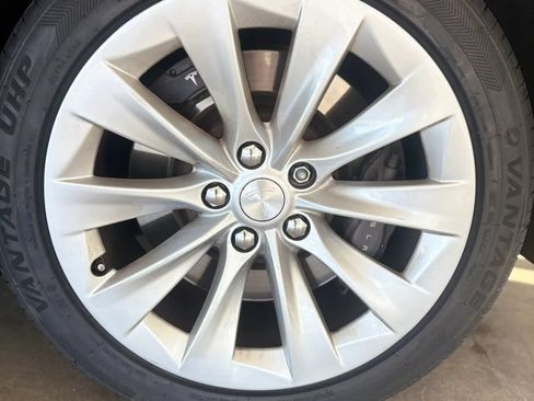 Used 2016 Tesla Model S 75 RWD image 14