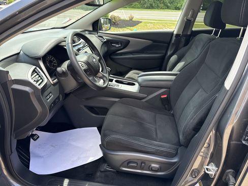 Used 2020 Nissan Murano SV w/ Cargo Package AWD/4WD image 12