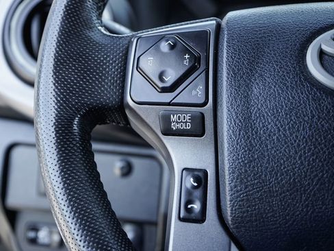 Used 2020 Toyota Tacoma TRD Pro image 24