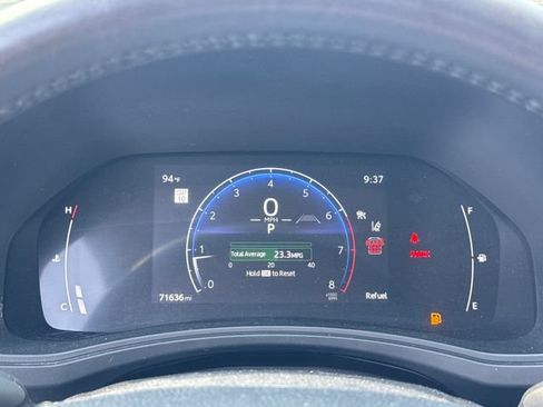 Used 2024 Toyota Grand Highlander AWD image 17