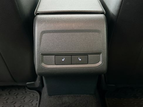 Used 2023 Volkswagen Jetta SEL FWD image 28