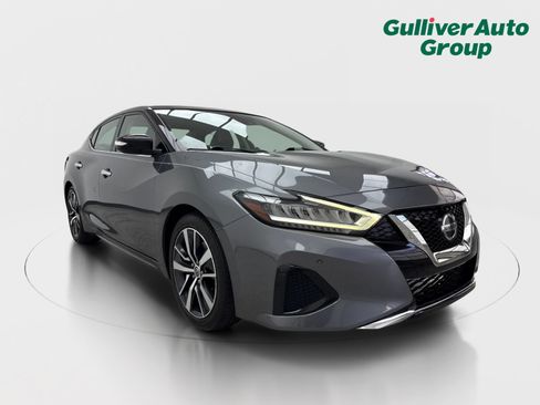 Used 2020 Nissan Maxima 3.5 SL w/ Floor Mat Group FWD image 13