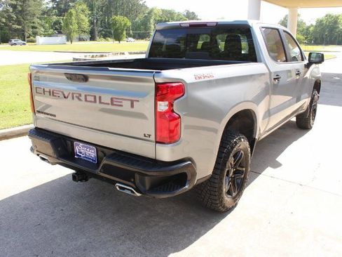 Used 2023 Chevrolet Silverado 1500 LT Trail Boss w/ Convenience Package II AWD/4WD image 16