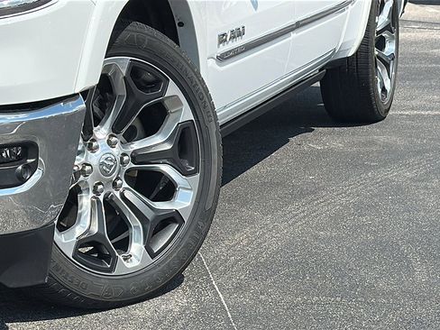 Used 2021 RAM 1500 Limited image 3