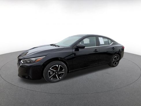 Used 2025 Nissan Sentra SV image 8