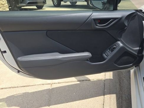 Used 2024 Toyota GR86 RWD image 10