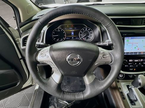 Used 2017 Nissan Murano Platinum w/ Platinum Technology Package AWD/4WD image 11