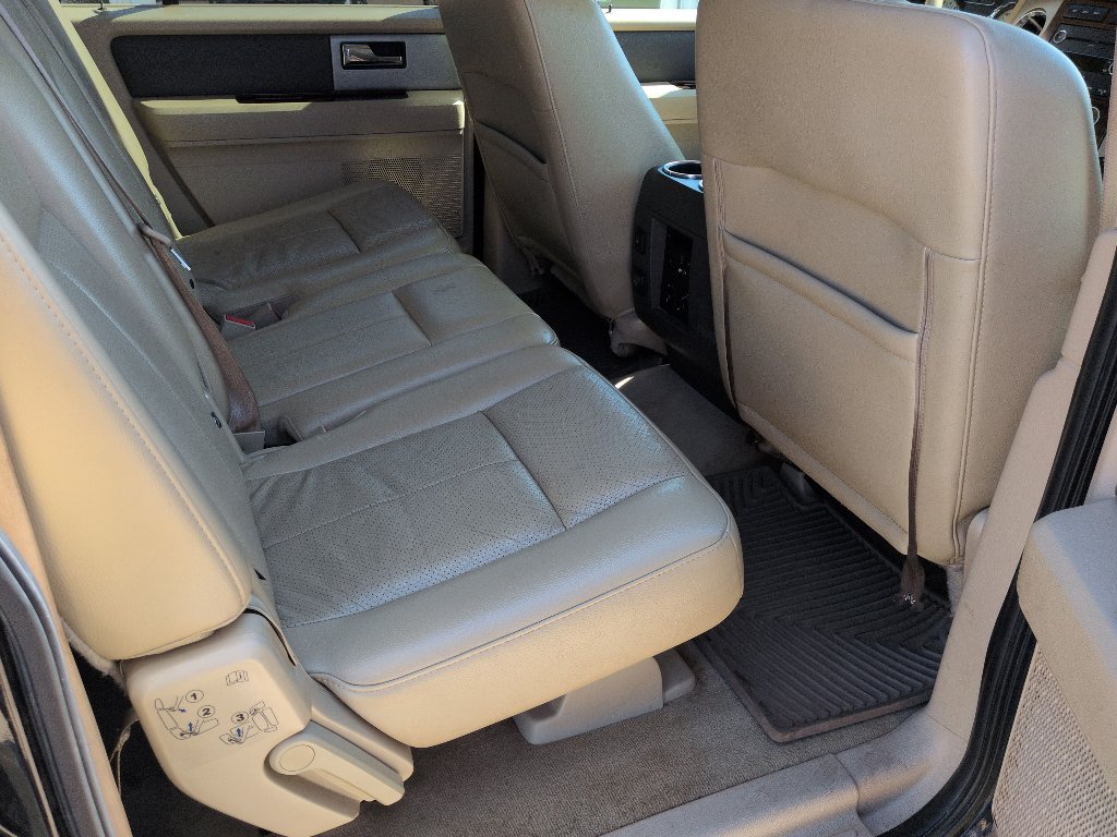 Used 2014 Ford Expedition EL XLT w/ Equipment Group 202A AWD/4WD image 31