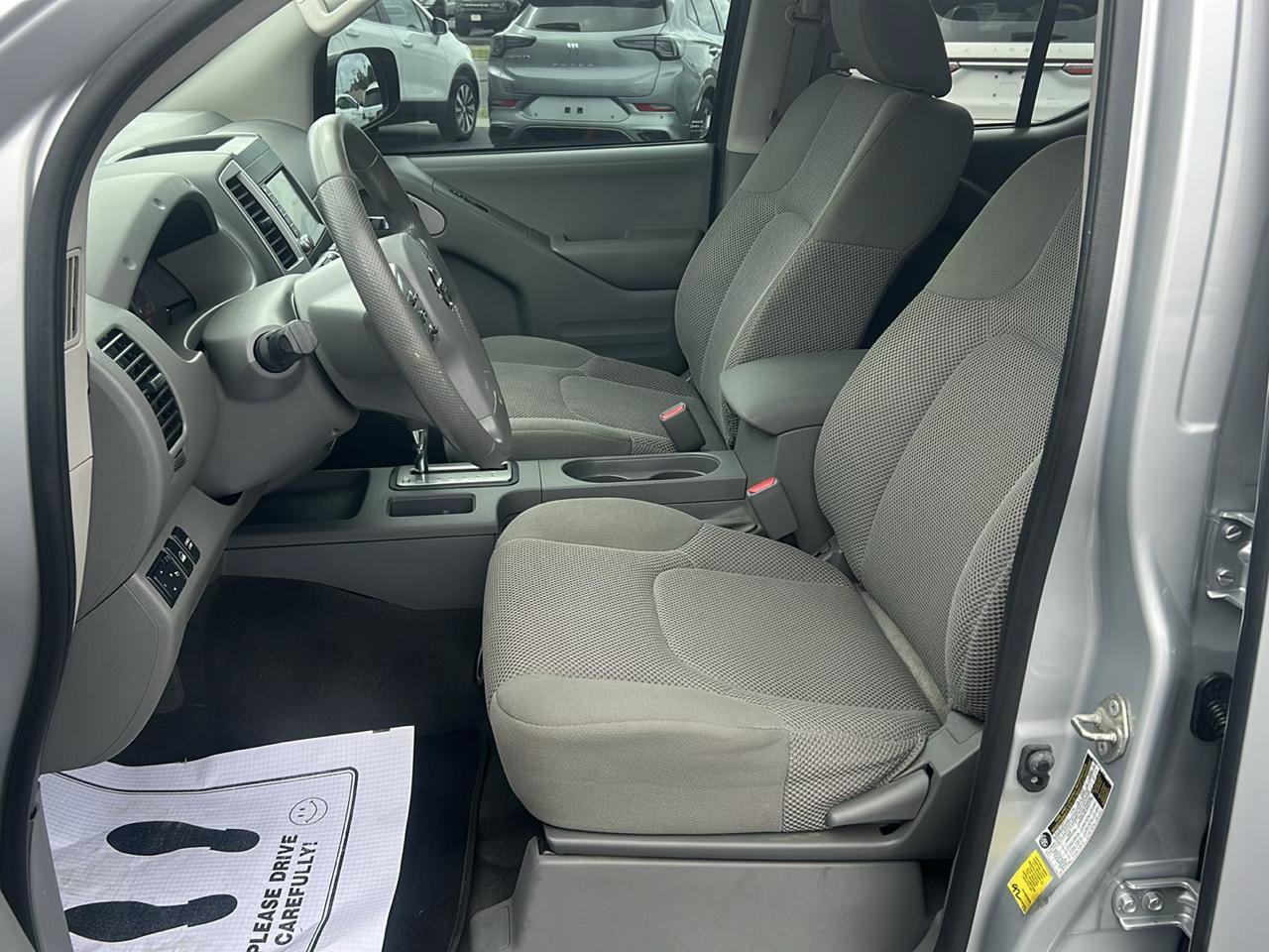Used 2019 Nissan Frontier SV AWD/4WD image 11