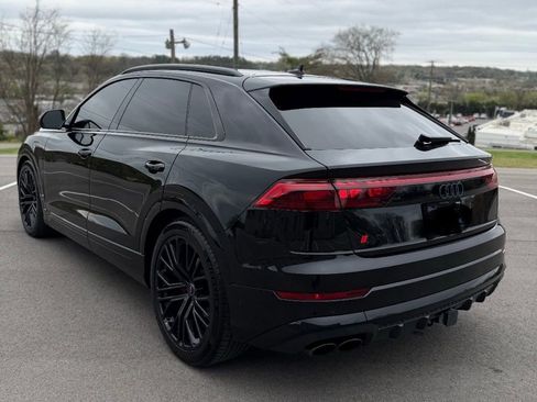 Used 2024 Audi SQ8 Prestige w/ Prestige Package image 7