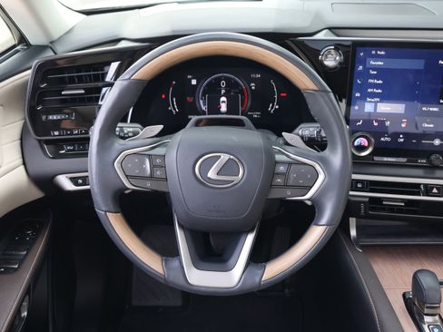 Used 2023 Lexus RX 350 FWD w/ Cold Area Package image 18