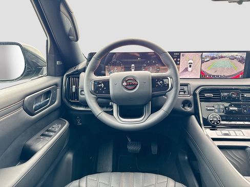 New 2025 Nissan Armada PRO-4X w/ Pro-4X Premium Package image 24