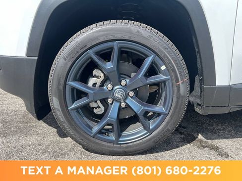 New 2026 Jeep Cherokee Limited AWD/4WD image 25