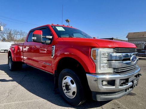 Used 2017 Ford F350 Lariat w/ Lariat Ultimate Package AWD/4WD image 7