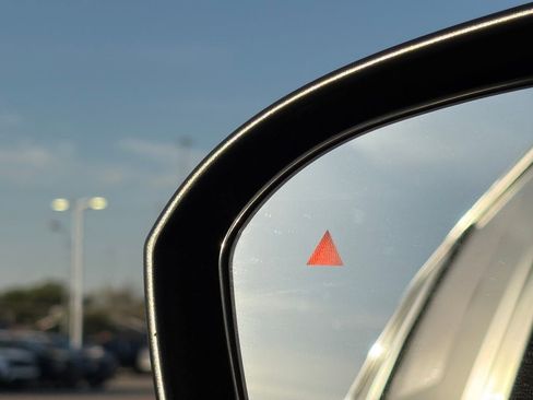 Certified 2023 Nissan Rogue SV image 11