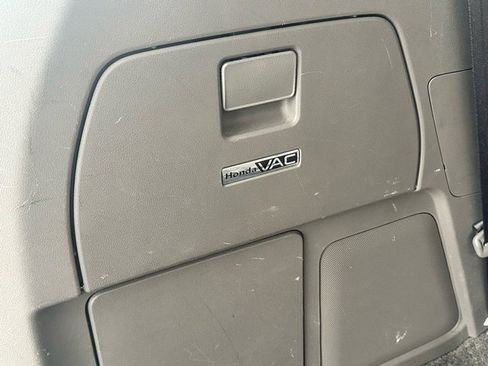 Used 2014 Honda Odyssey Touring Elite image 8