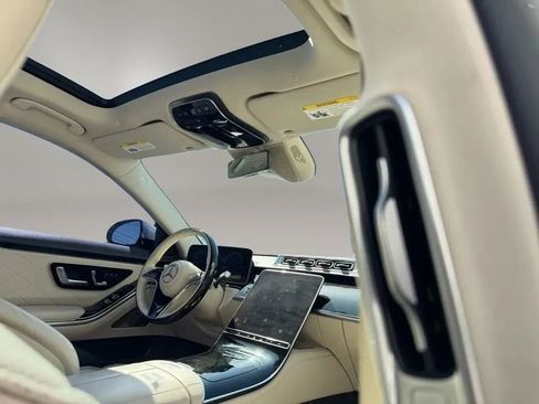 Used 2021 Mercedes-Benz S 580 4MATIC Sedan w/ AMG Line image 24