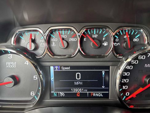 Certified 2018 Chevrolet Silverado 1500 LT w/ All Star Edition AWD/4WD image 13