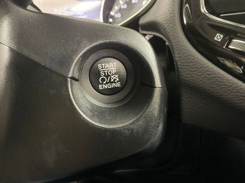 Used 2021 Jeep Compass Limited image 21