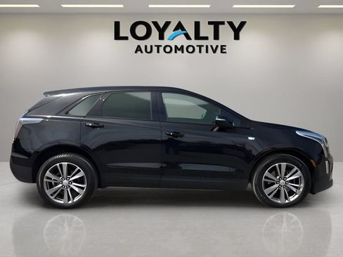 Used 2021 Cadillac XT5 Sportv w/ LPO, ONYX Package AWD/4WD image 6