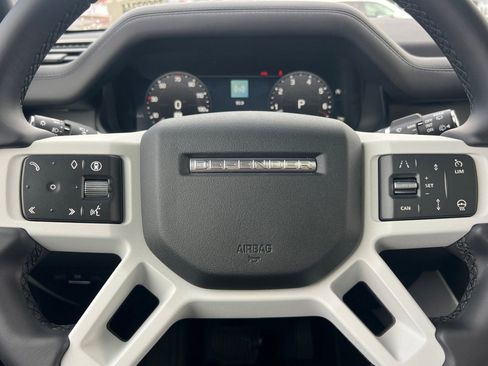 New 2026 Land Rover Defender 110 S image 17