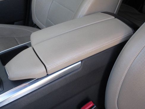 Used 2015 Mercedes-Benz GL 320 BlueTEC 4MATIC image 24