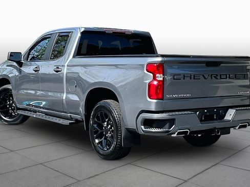 Used 2020 Chevrolet Silverado 1500 Custom w/ Custom Value Package image 12