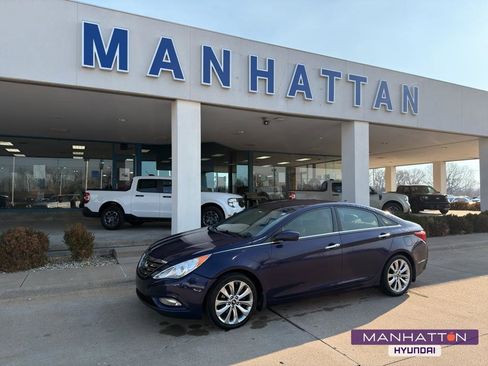 Used 2013 Hyundai Sonata SE image 1