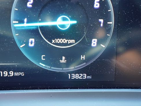 Certified 2024 Kia Seltos SX w/ SX Sunroof Package image 8