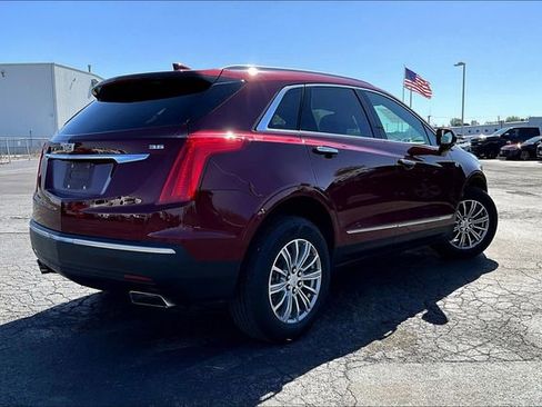 Used 2017 Cadillac XT5 Luxury AWD/4WD image 4
