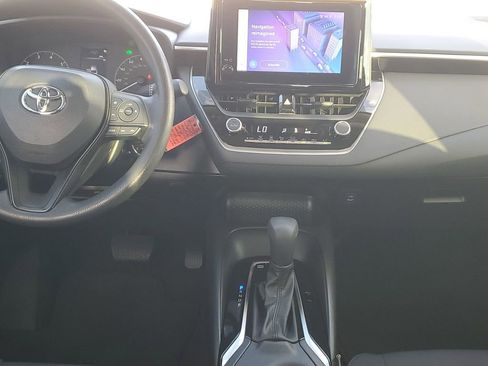 Certified 2023 Toyota Corolla LE image 28