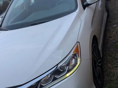 Used 2017 Honda Accord Sport image 5