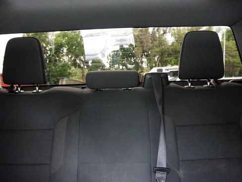 Used 2022 Chevrolet Silverado 2500 LT w/ Convenience Package image 29