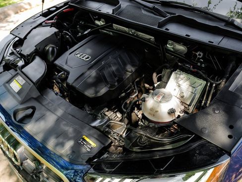 Used 2022 Audi Q5 2.0T Prestige w/ Prestige Package image 62