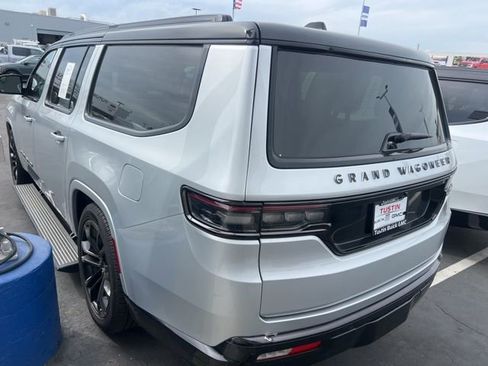 Used 2024 Jeep Grand Wagoneer L Series II w/ Quick Order Packagew 28T image 11