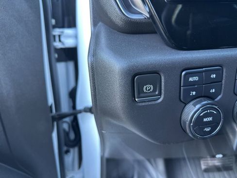 Used 2023 Chevrolet Silverado 1500 LT Trail Boss w/ Protection Package image 9