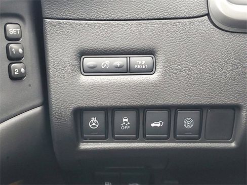 Used 2020 Nissan Murano Platinum image 19