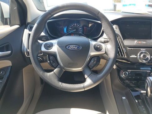 Used 2014 Ford Focus Electric Hatchback image 22