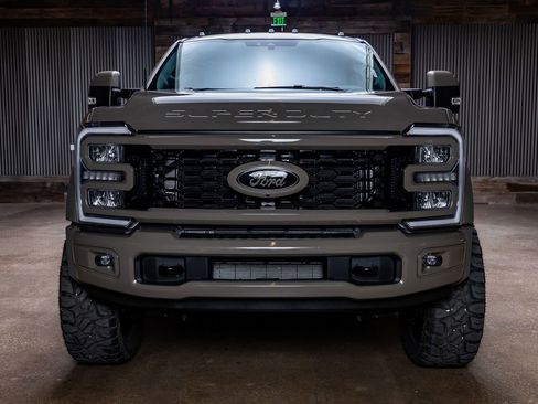 Used 2026 Ford F450 XLT w/ XLT Premium Package image 2