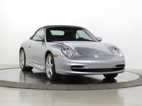 Used 2004 Porsche 911 Cabriolet image 9