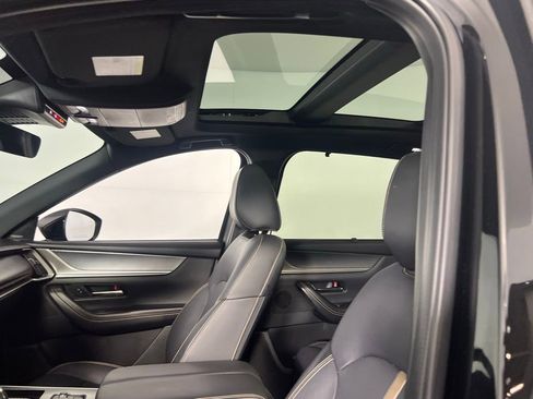 Used 2024 MAZDA CX-90 Plug-In Hybrid w/ Premium Plus image 23