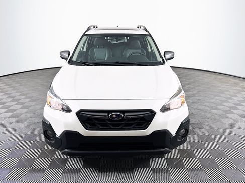 Used 2021 Subaru Crosstrek 2.5i Sport w/ Moonroof Package AWD/4WD image 2