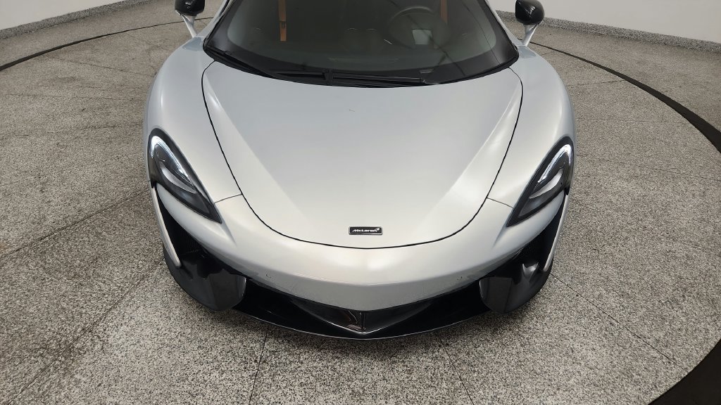 Used 2019 McLaren 570S Spider RWD image 12