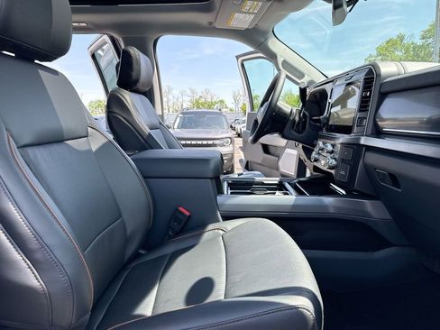 New 2026 Ford F250 Lariat AWD/4WD image 23