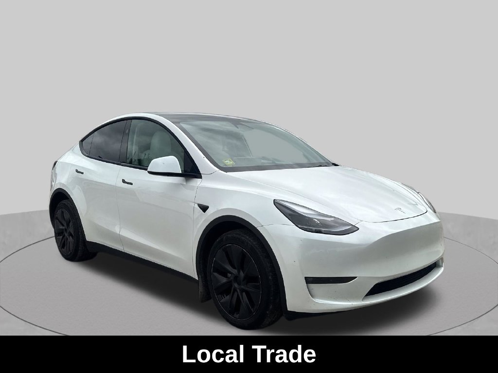 Used 2025 Tesla Model Y Long Range AWD/4WD image 6